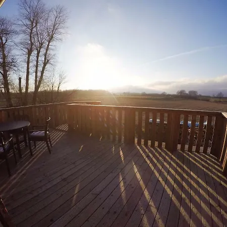 Ferientraum 4 Sterne Keine Monteurwohnung アパート *